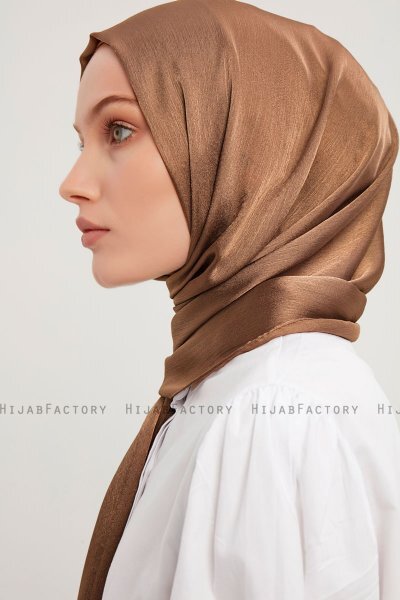 Berrak - Hijab Janjanli Marron