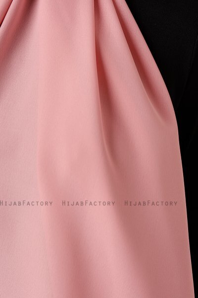 Hadise - Hijab Chiffon Rose