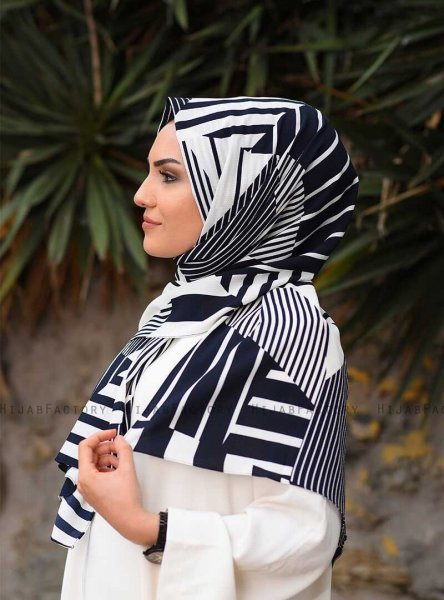 Marwa - Hijab A Motifs Crepe Bleu Marin