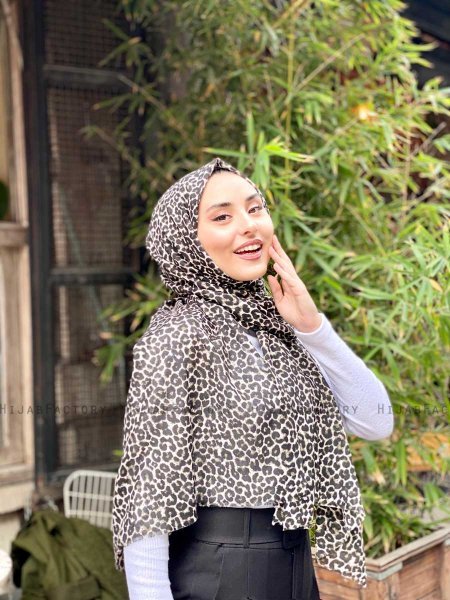 Suha - Hijab En Coton à Motif Léopard Kaki